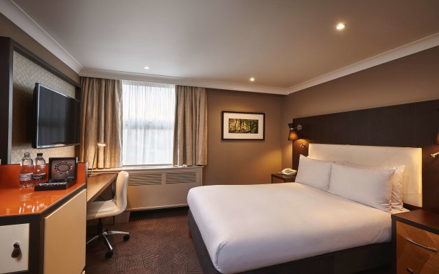 DoubleTree by Hilton London - Ealing Hotel