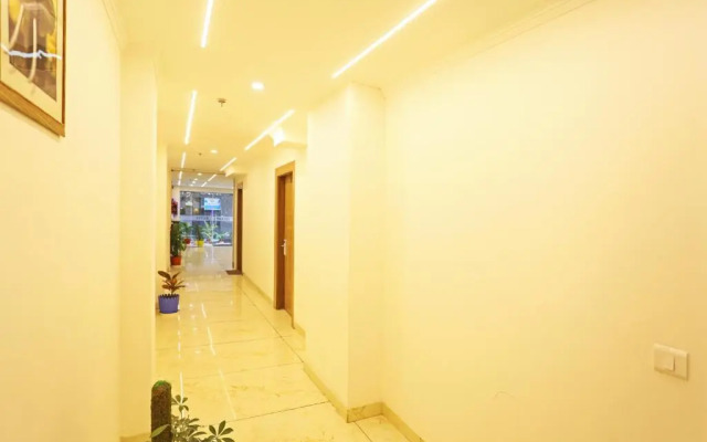 Hotel Decent Suites