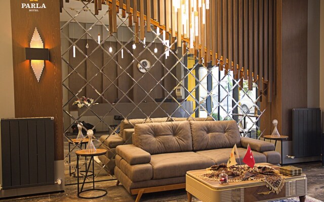 Parla Suite Hotel