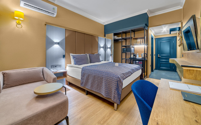 Numa Port Hotel