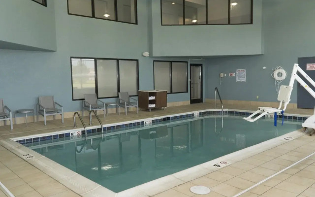 Holiday Inn Express Hotel & Suites Madison by IHG