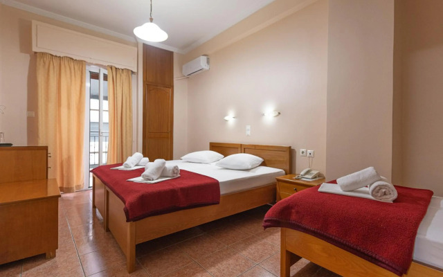 Faros 2 Hotel