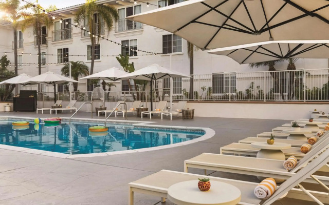Hilton Garden Inn Carlsbad Beach