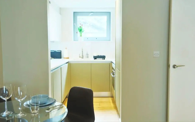 Spacious Elegant Apartments in Southbank