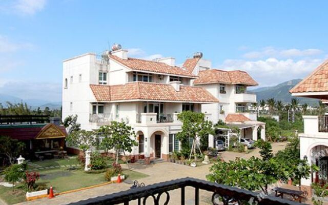 Kenting Prague Bed and Breakfast