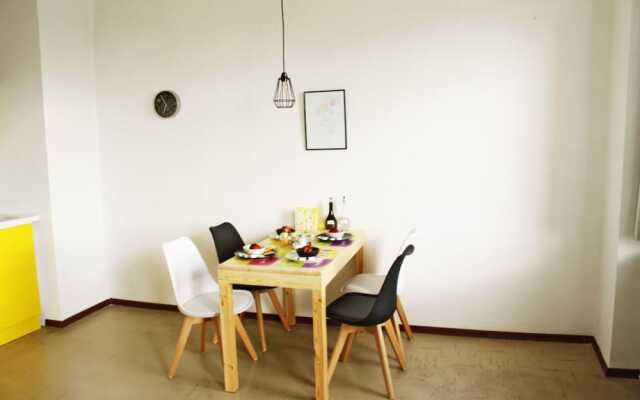 Crops Suites