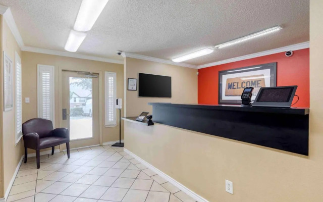 Homestead Studio Suites Dallas- Las Colinas Carnaby Street