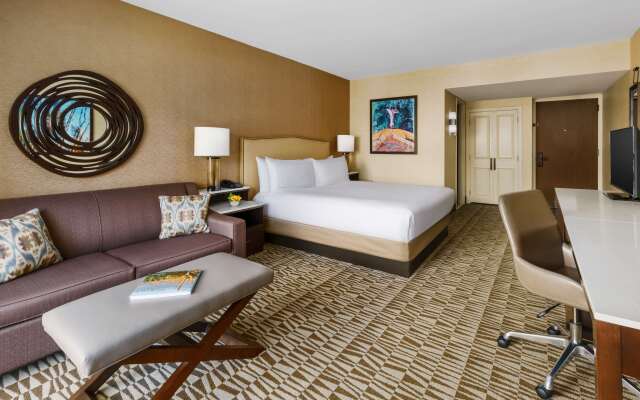 Hilton Phoenix Airport