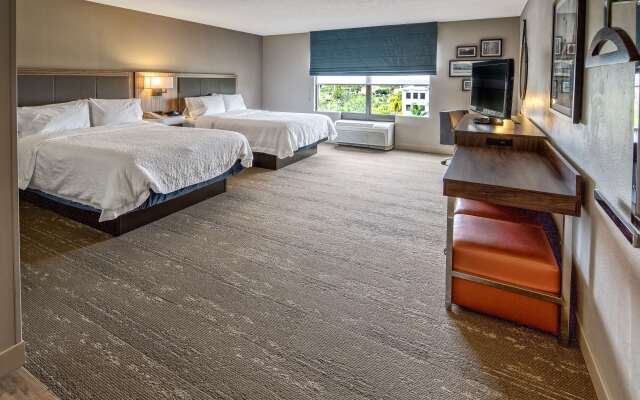 Hampton Inn & Suites Fort Myers-Estero/FGCU
