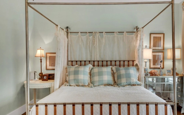 Island Blue at Destin Pointe