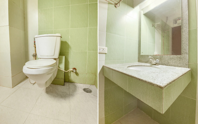 FabHotel White Clouds