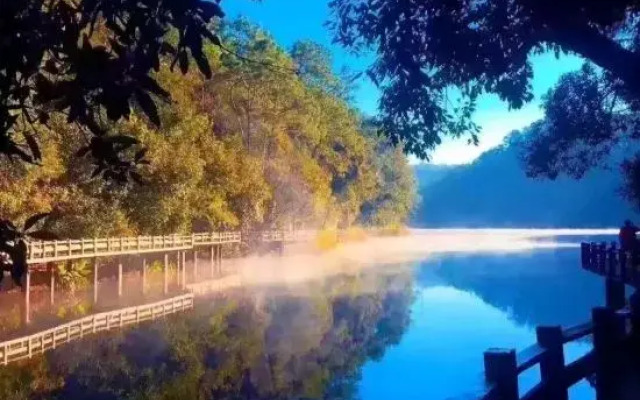 Hotel Pu'er Chunshang