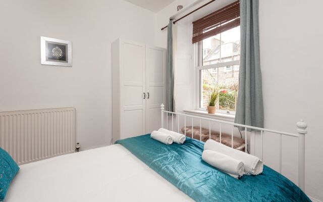 412: Regent Place apartment