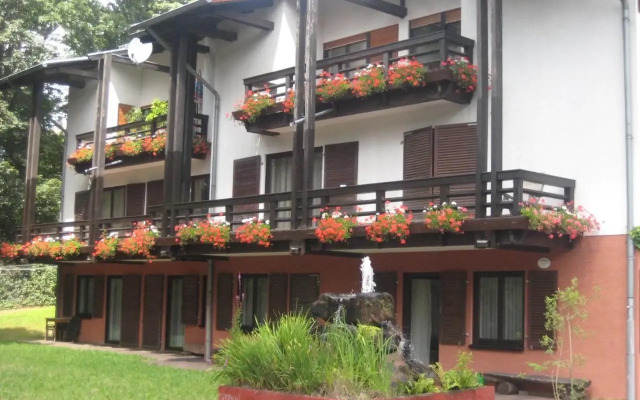 Auf dem roten Fels Appartments