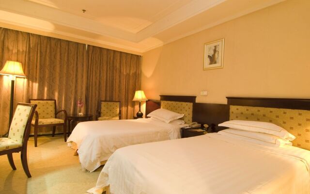 Central International Hotel