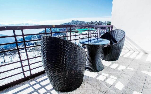 Hotel Patnitop Heights