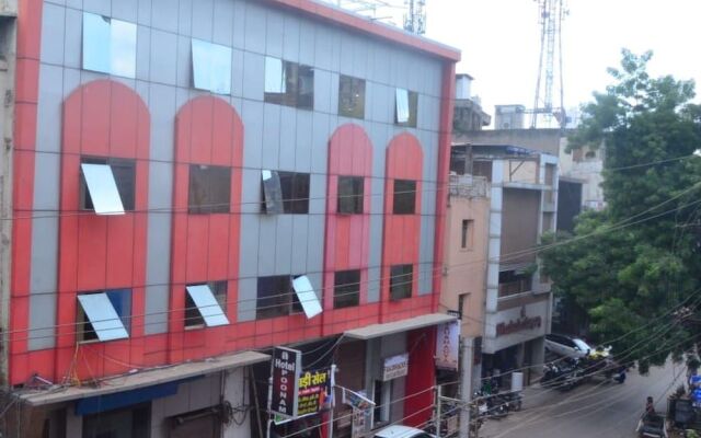 Hotel Poonam