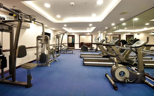 The Golden Plaza Hotel & Spa