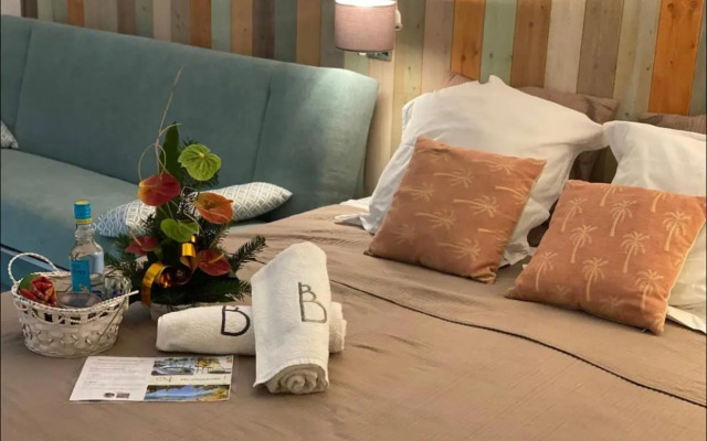 Studio 2/4 personnes avec vue mer & piscine - Résidence Marinotel