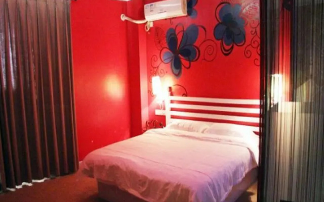 For You Theme Hotel Liujiukong Branch