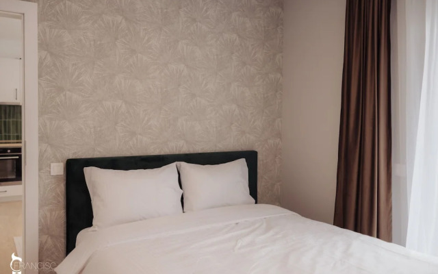 ZEN Garden Apartments