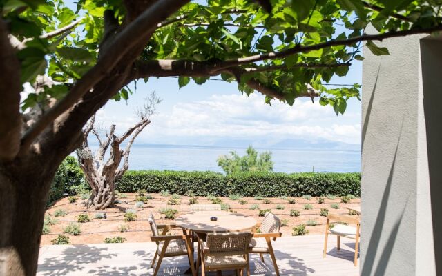 Alissachni SeaSide Hotel