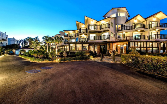 T Island Resort