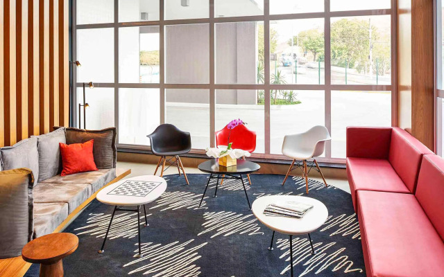 Ibis Guaratinguetá Aparecida