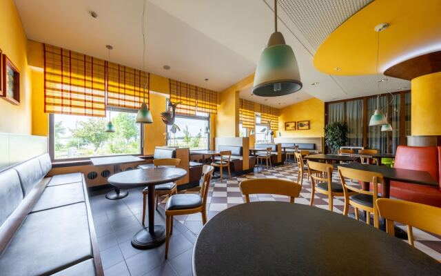 Hotel Dresdner Tor Süd