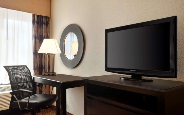 Super 8 by Wyndham Des Moines