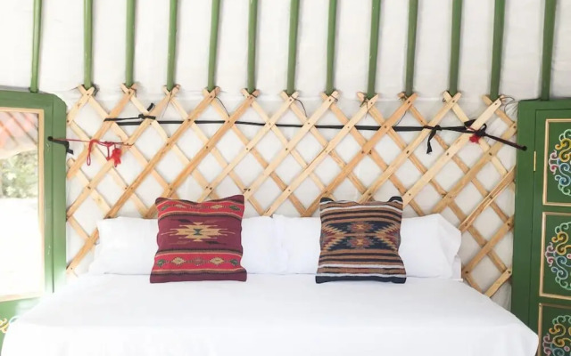 Wakana Lake Glamping