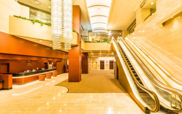 The Crown Palais New Hankyu Kochi