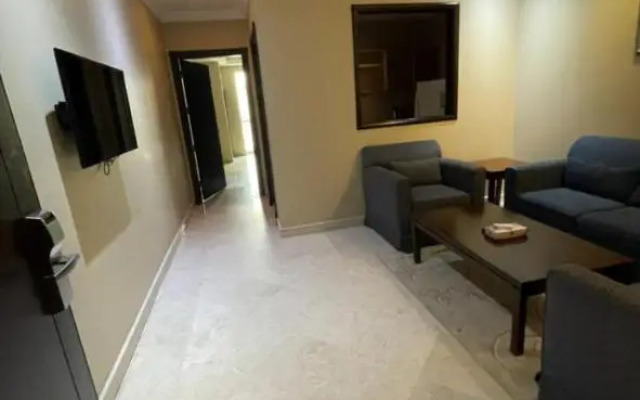 OYO 137 Prestige Suite Units