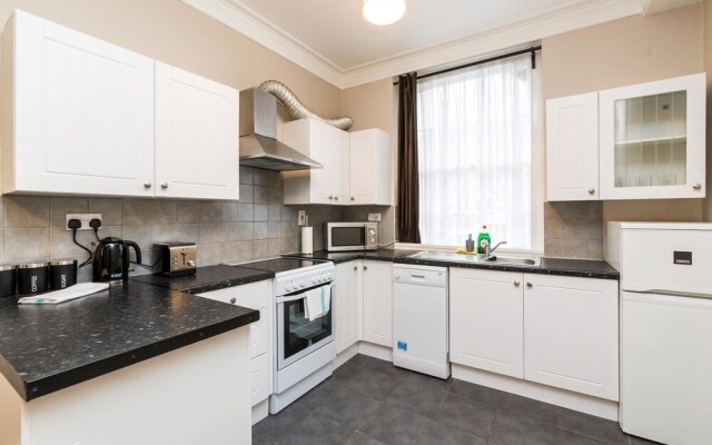 Fantastic 2BD Flat With Garden King's Cross Zone 1