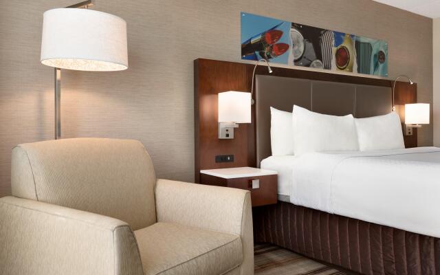 Crowne Plaza Auburn Hills, an IHG Hotel