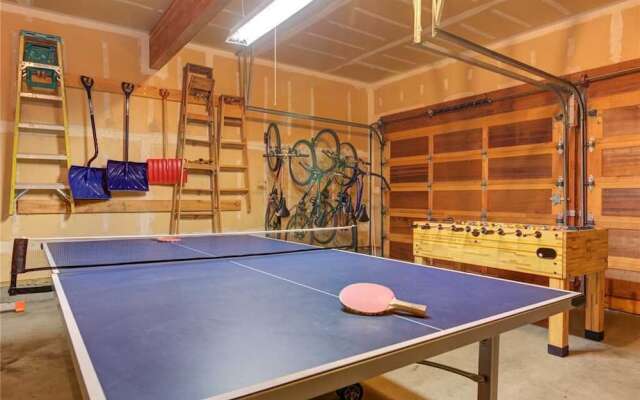 Awbrey Lane #7 by Village Properties at Sunriver