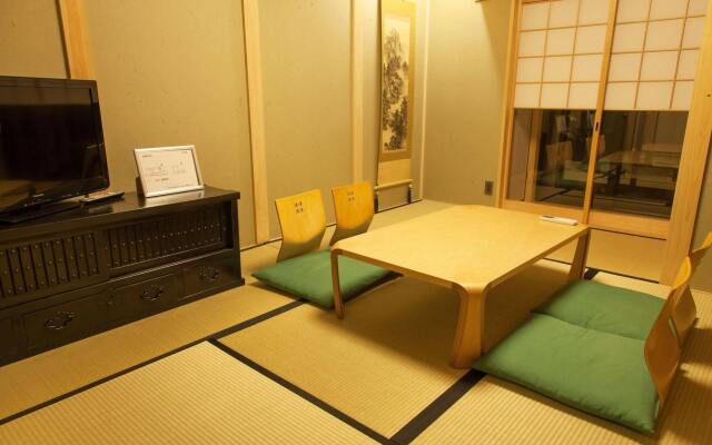 Rokusho-an