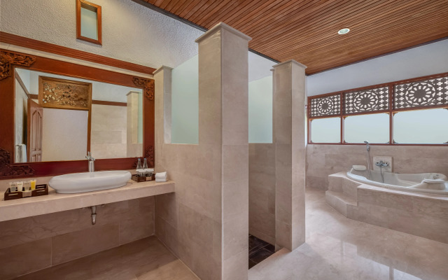 Bali Tropic Resort & Spa