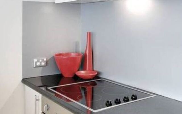 Plum Collins Street Serviced Apartments
