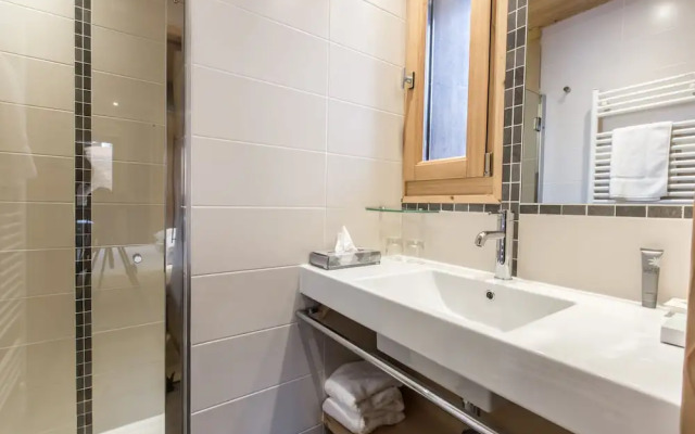 Chalet Hotel Crychar