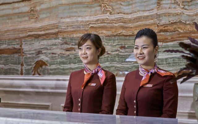 Yinxin Century Hotel