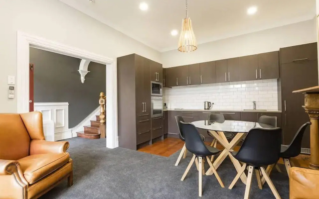 The Stuart St Terraced House