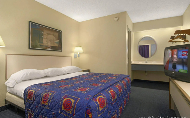 Red Roof Inn Columbus East - Reynoldsburg