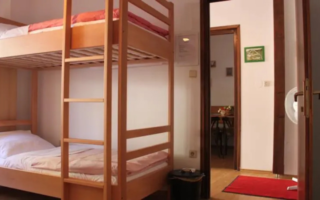 Hostel Barrock