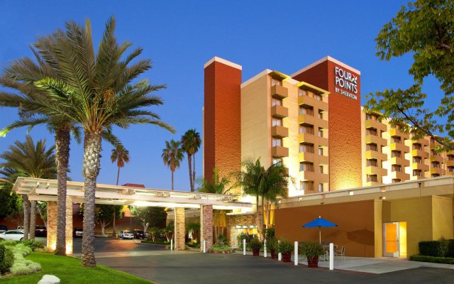 Four Points by Sheraton Los Angeles Westside