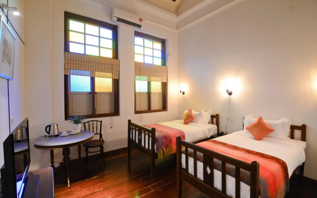 Sarang Paloh Heritage Stay & Event Hall – Guest Rooms – Ipoh