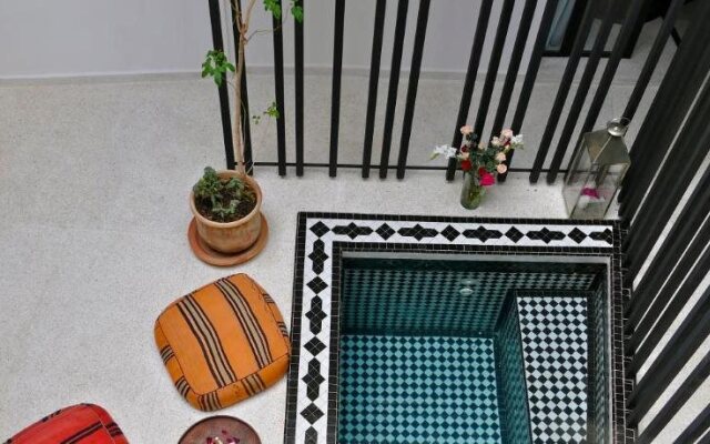 Riad Zebrakaro