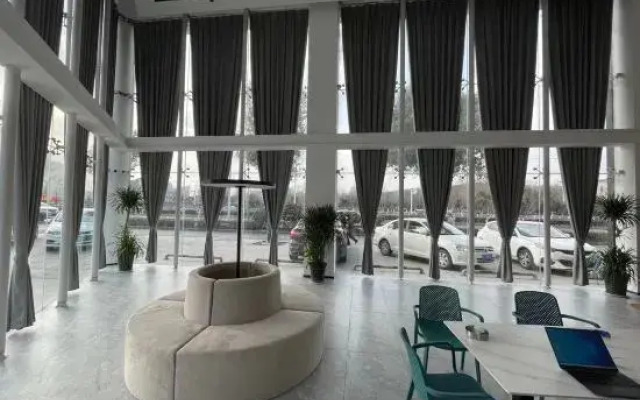 Ni Hao Hotel (Xuzhou Han Culture Scenic Area)