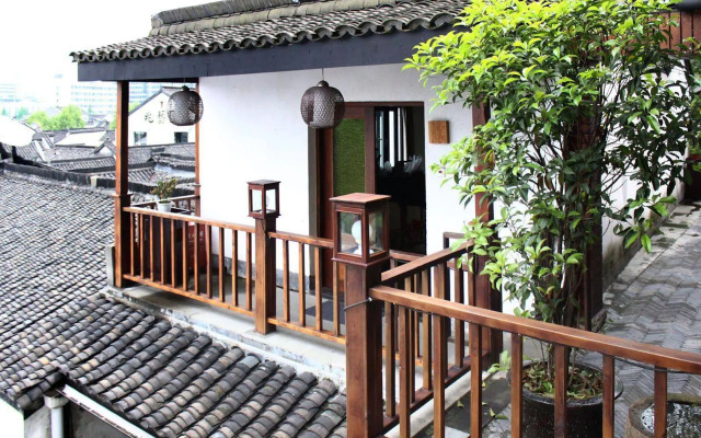 The Alley Inn