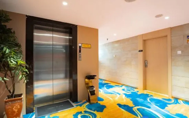 Bo'erman Hotel (Yulin Shizi Street Bus Terminal) – Bathroom – Yulin